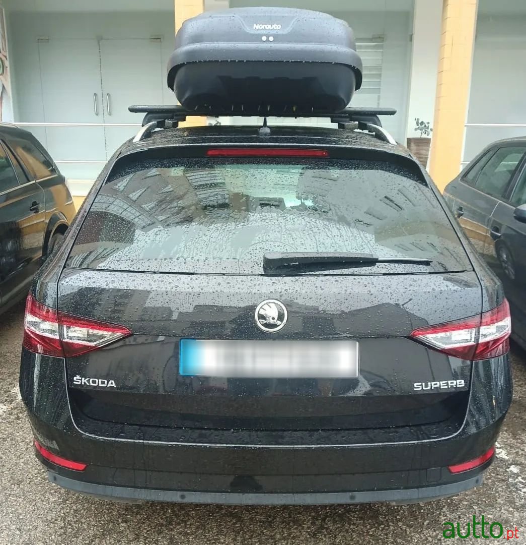 2017' Skoda Superb Break photo #4