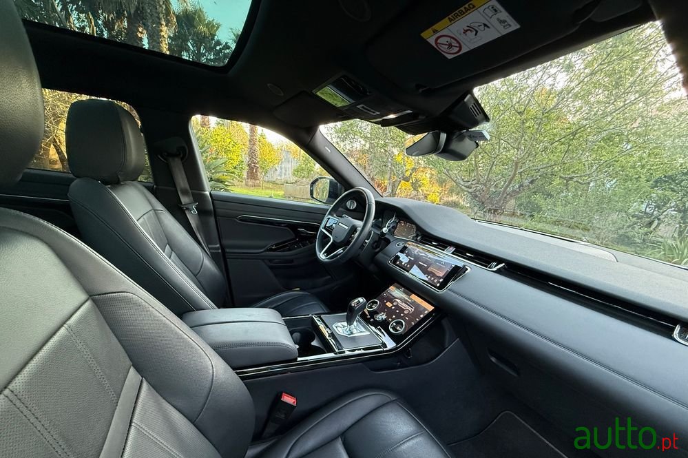 2022' Land Rover Range Rover Evoque photo #3