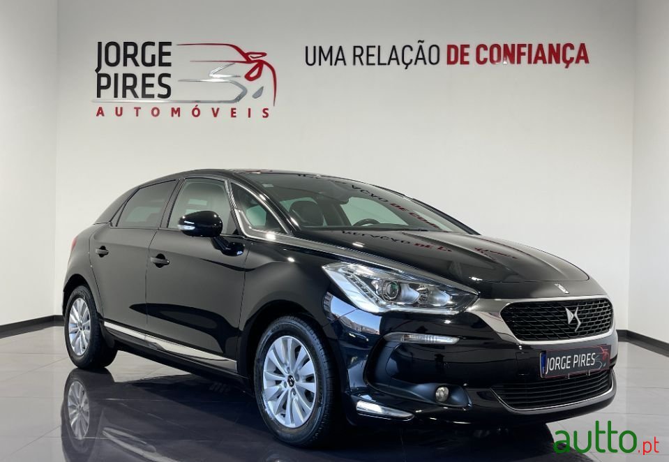 2016' Citroen DS5 photo #2