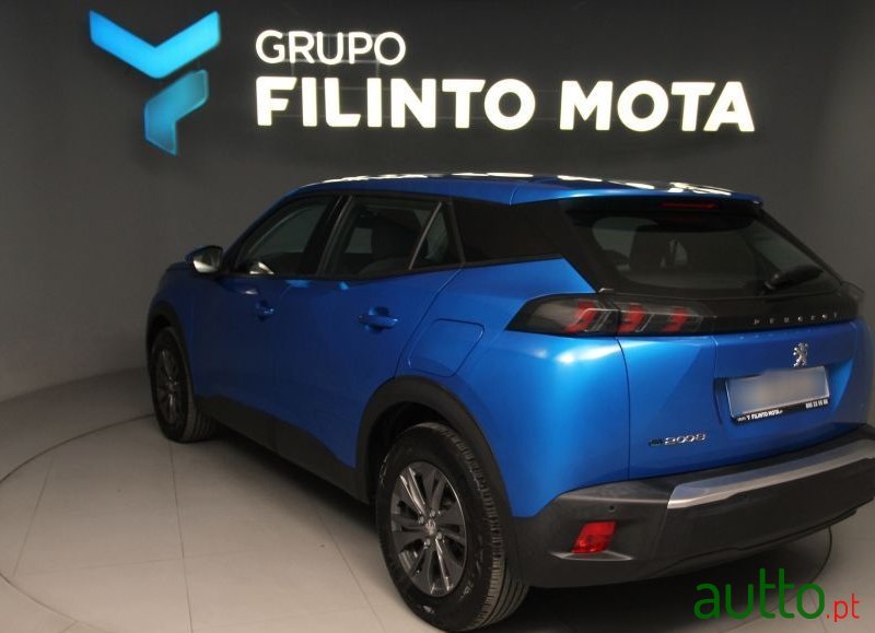 2021' Peugeot e-2008 50 Kwh Active Pack photo #4