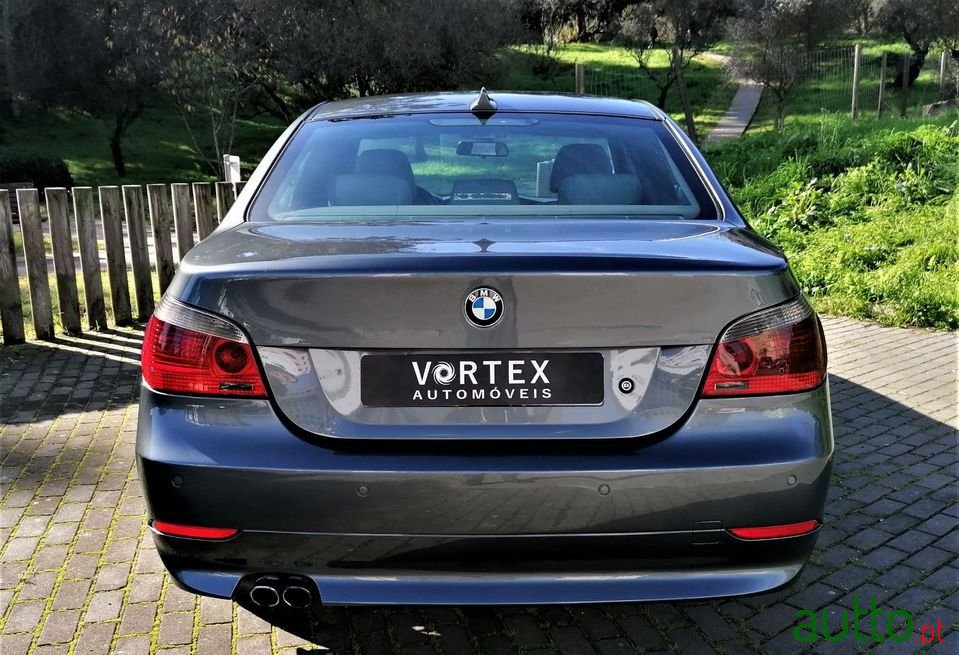 2005' BMW 525 photo #6