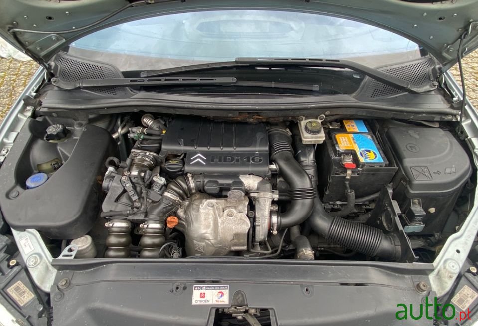 2006' Citroen C4 photo #6