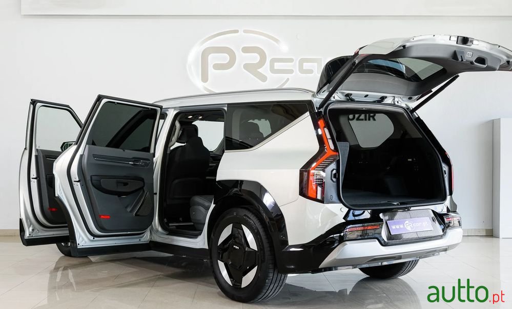 2024' Kia Ev9 photo #6