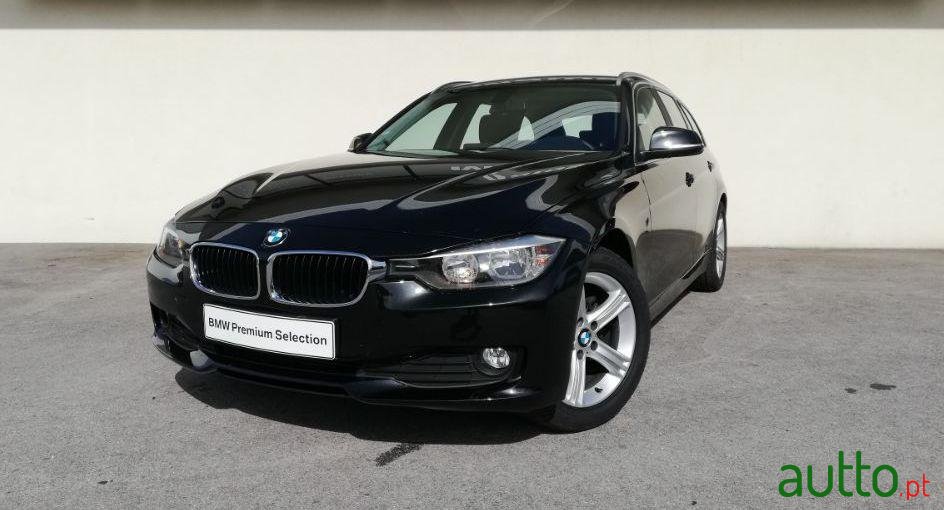 2013' BMW 318 D Touring Advantage photo #1