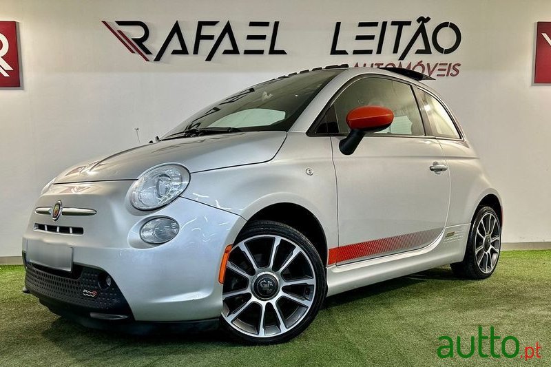 2015' Fiat 500e photo #1