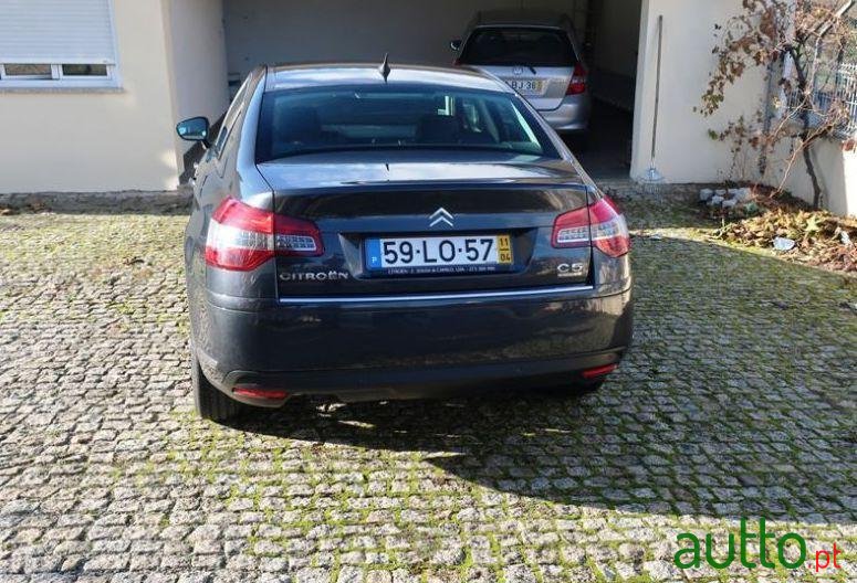 2011' Citroen C5 Exclusive photo #5