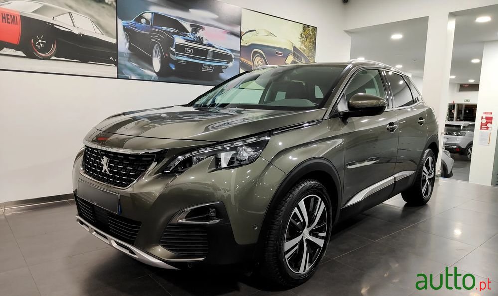 2019' Peugeot 3008 photo #1