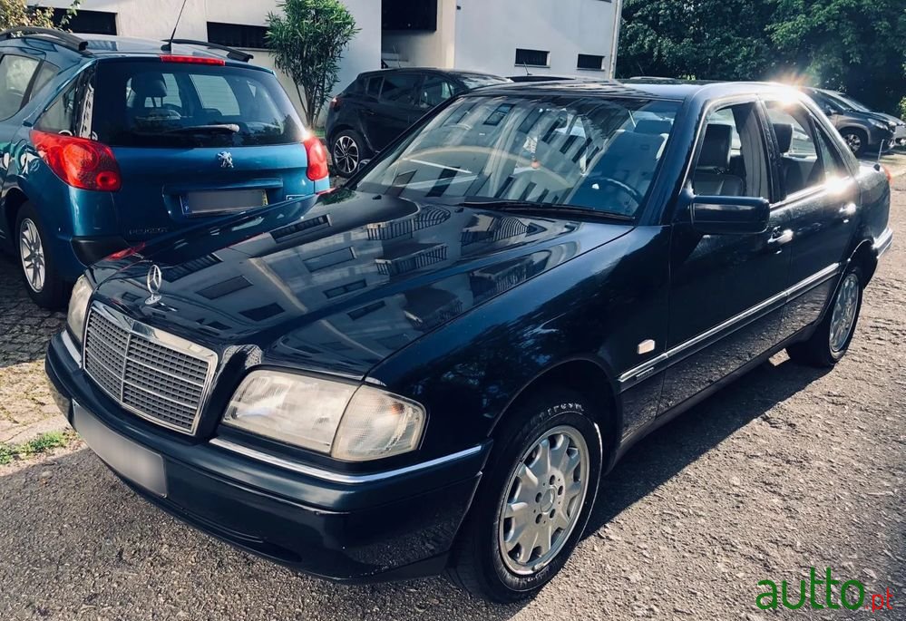 1997' Mercedes-Benz Classe C photo #3
