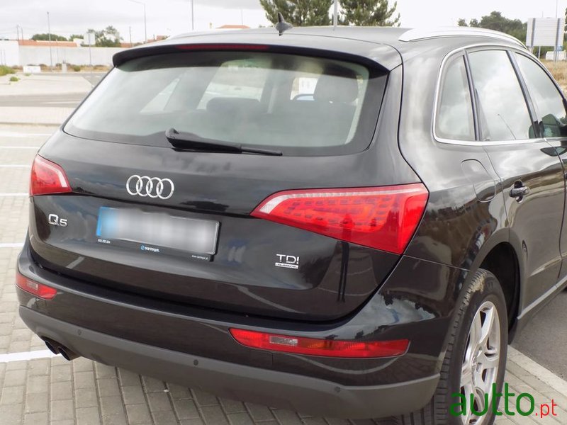 2011' Audi Q5 photo #3