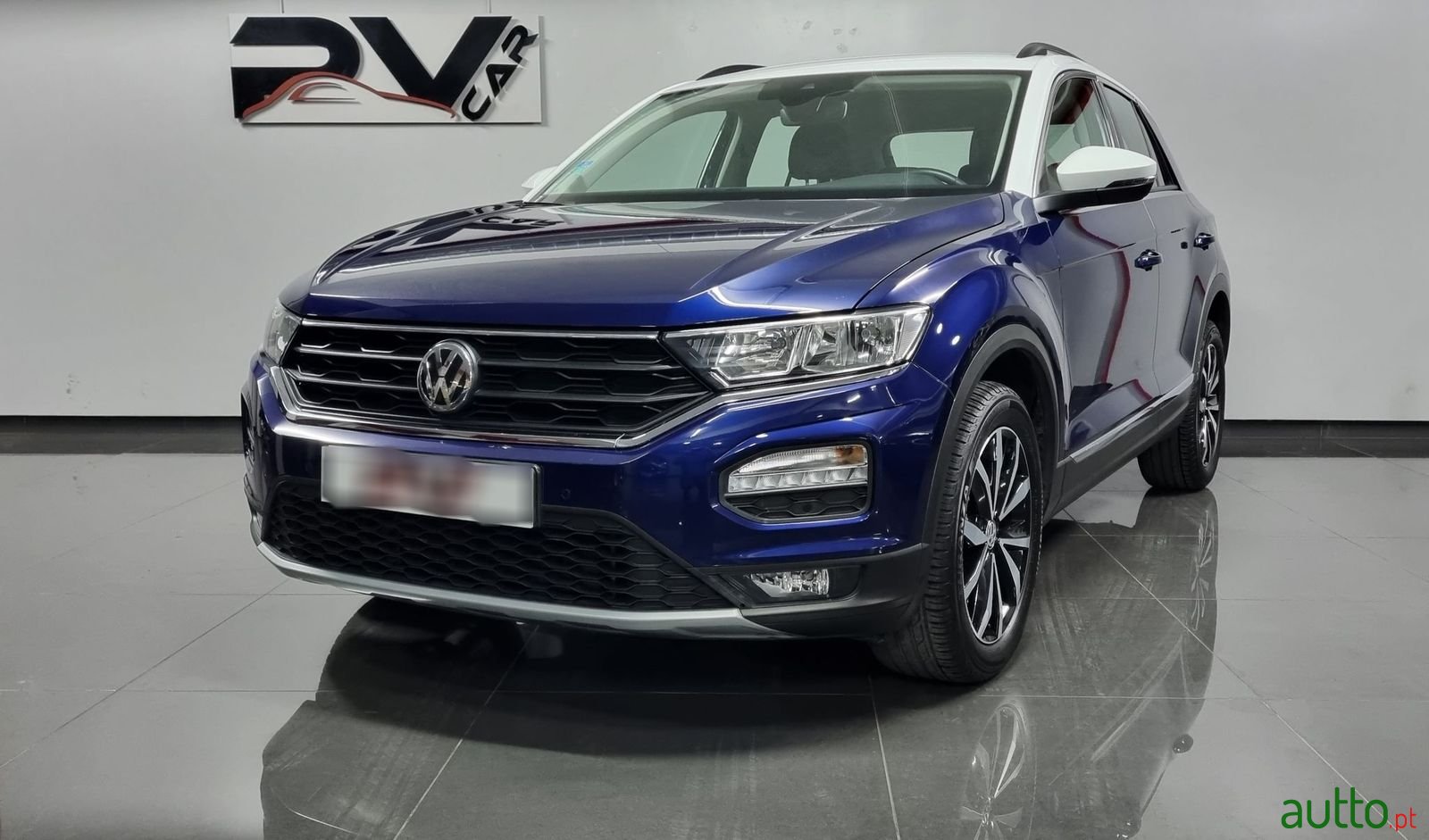 2018' Volkswagen T-Roc photo #1