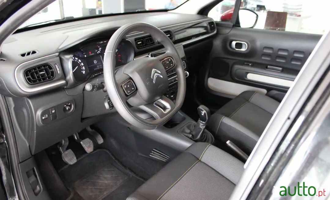 2017' Citroen C3 photo #5