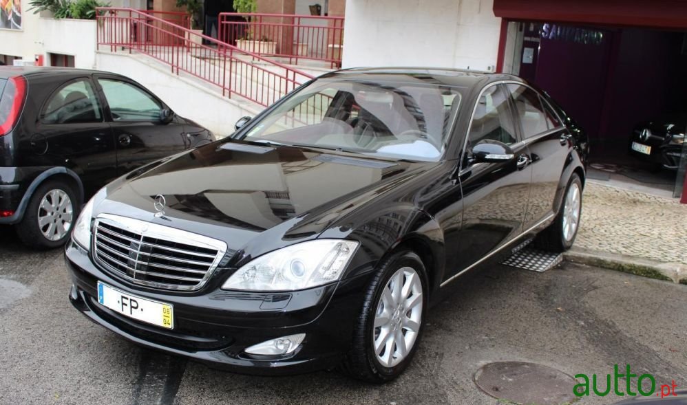 2008' Mercedes-Benz S-350 photo #5