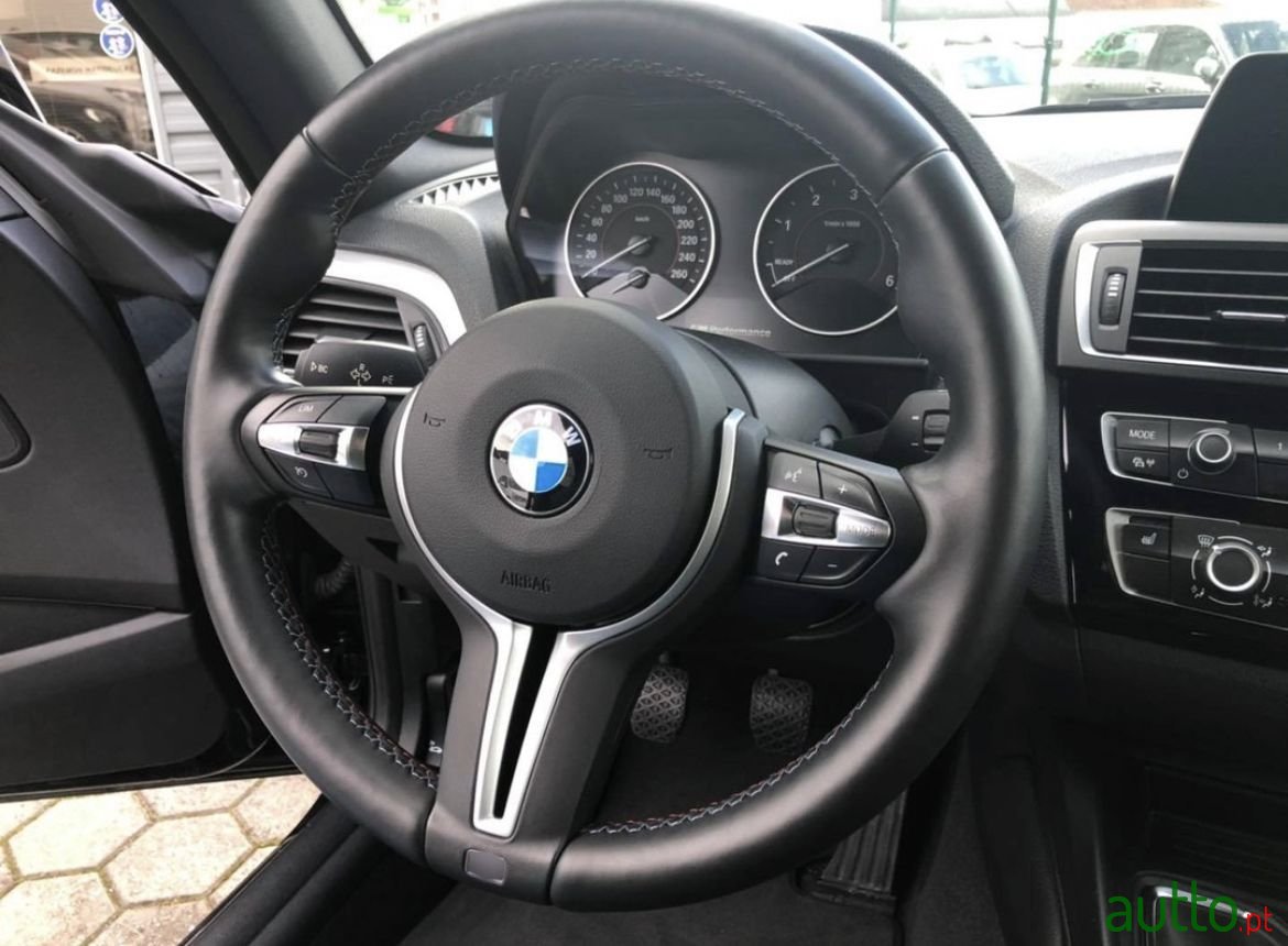 2015' BMW 116 photo #5