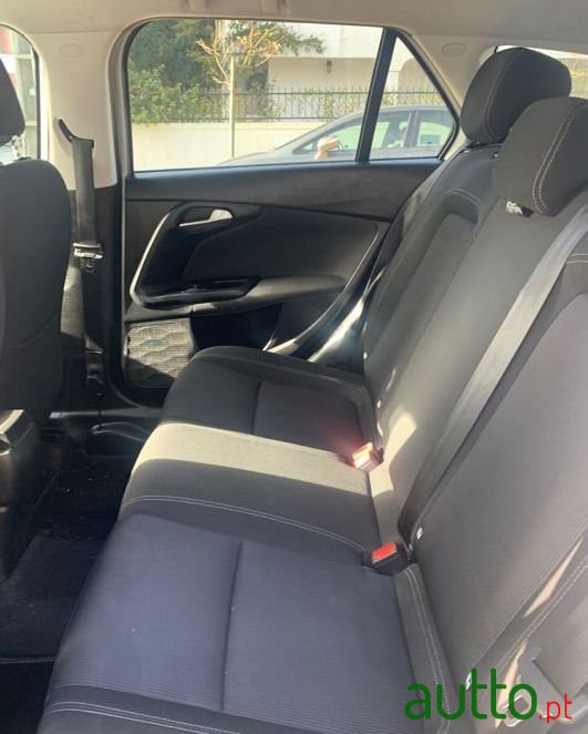 2019' Fiat Tipo Station Wagon photo #1