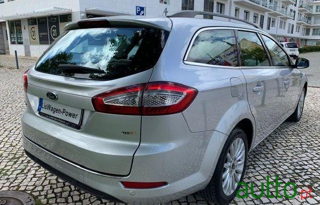 2010' Ford Mondeo Sw photo #3