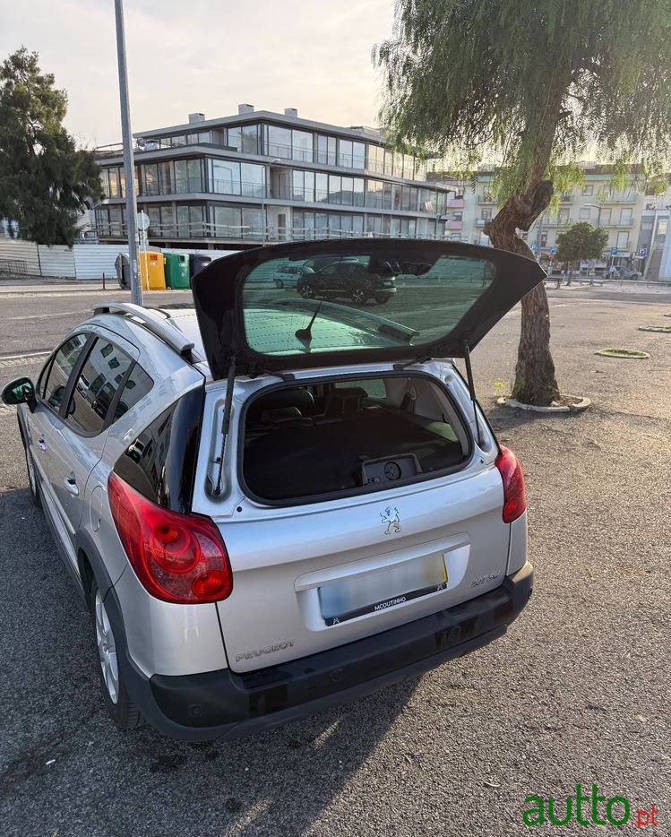 2008' Peugeot 207 Sw photo #5