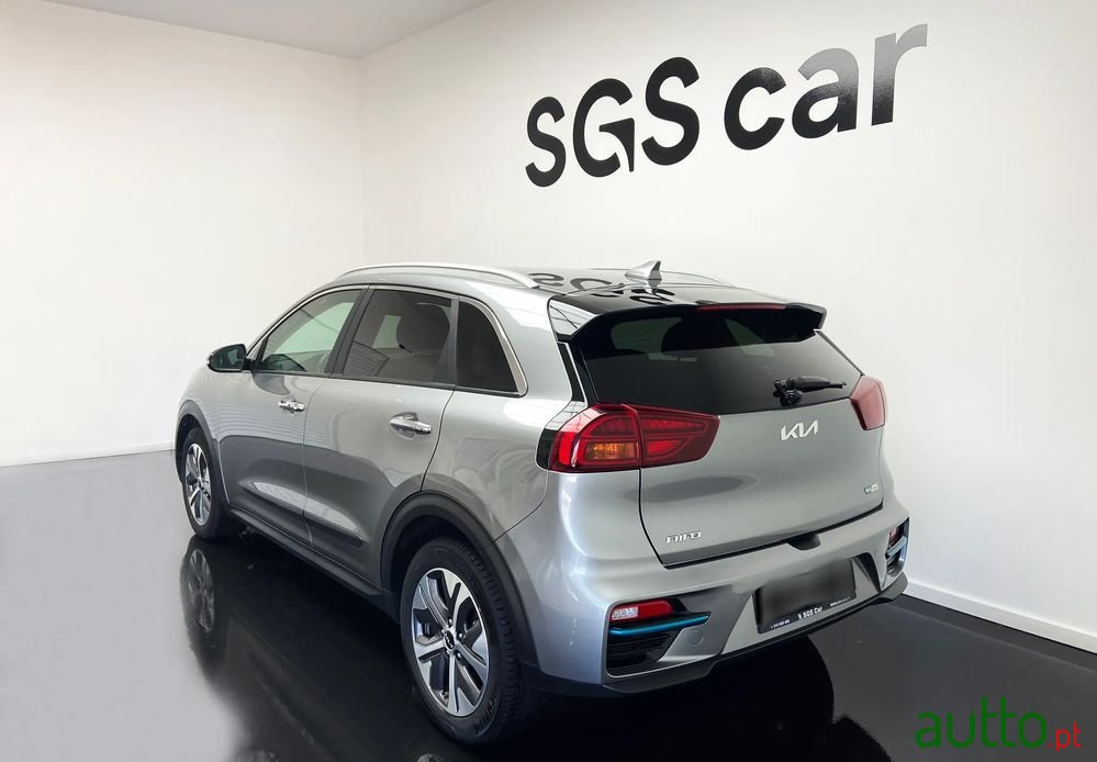 2022' Kia e-Niro 39.2Kwh Move 39 photo #3