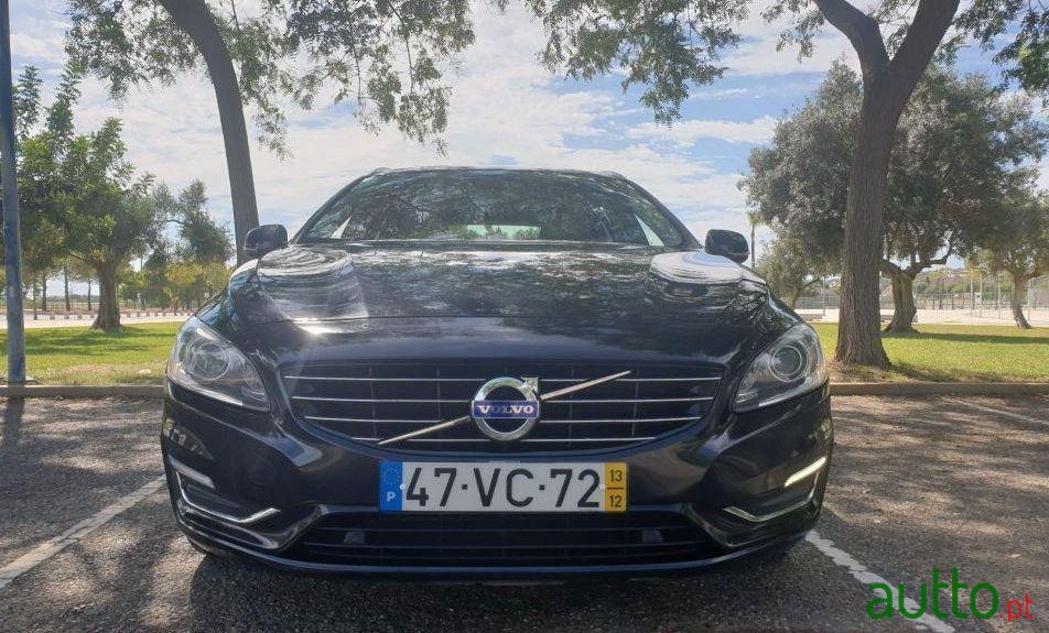 2013' Volvo V60 photo #1