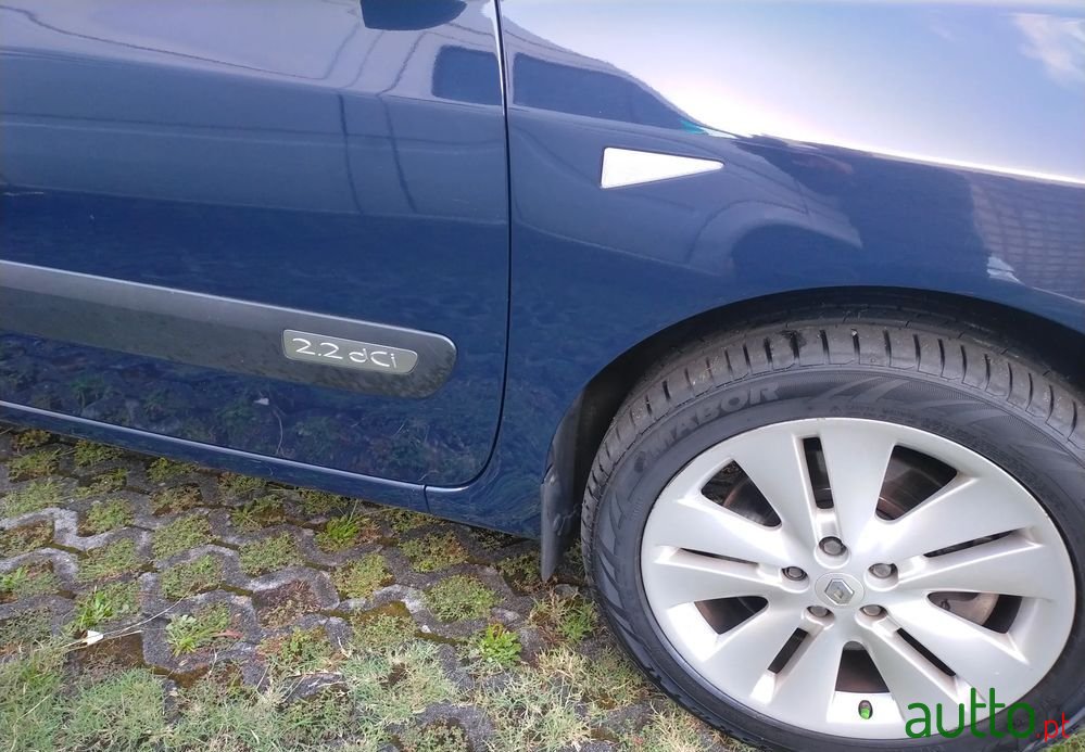 2003' Renault Espace 2.2 Dci Privilège 5L photo #5