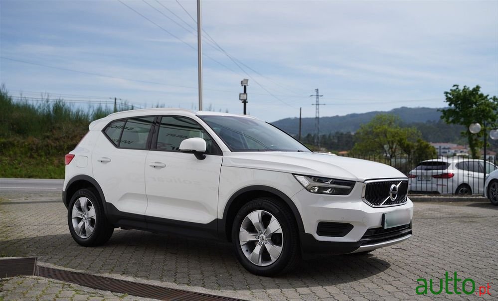 2019' Volvo Xc 40 2.0 D3 Momentum photo #5