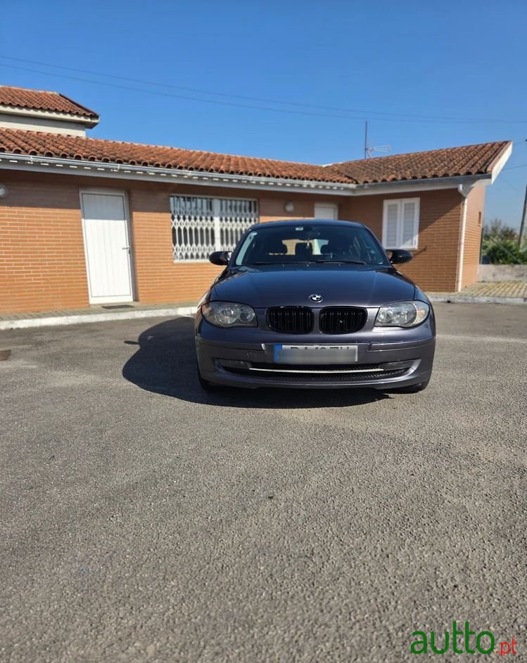 2008' BMW Série 1 photo #6