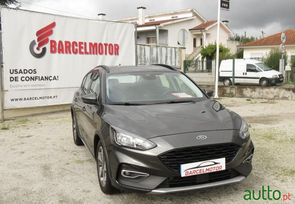 2019' Ford Focus photo #1