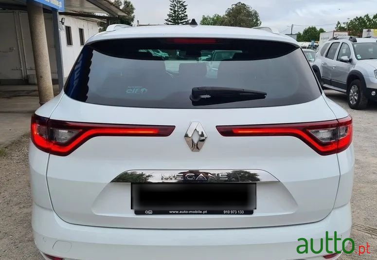 2018' Renault Megane Sport Tourer photo #4