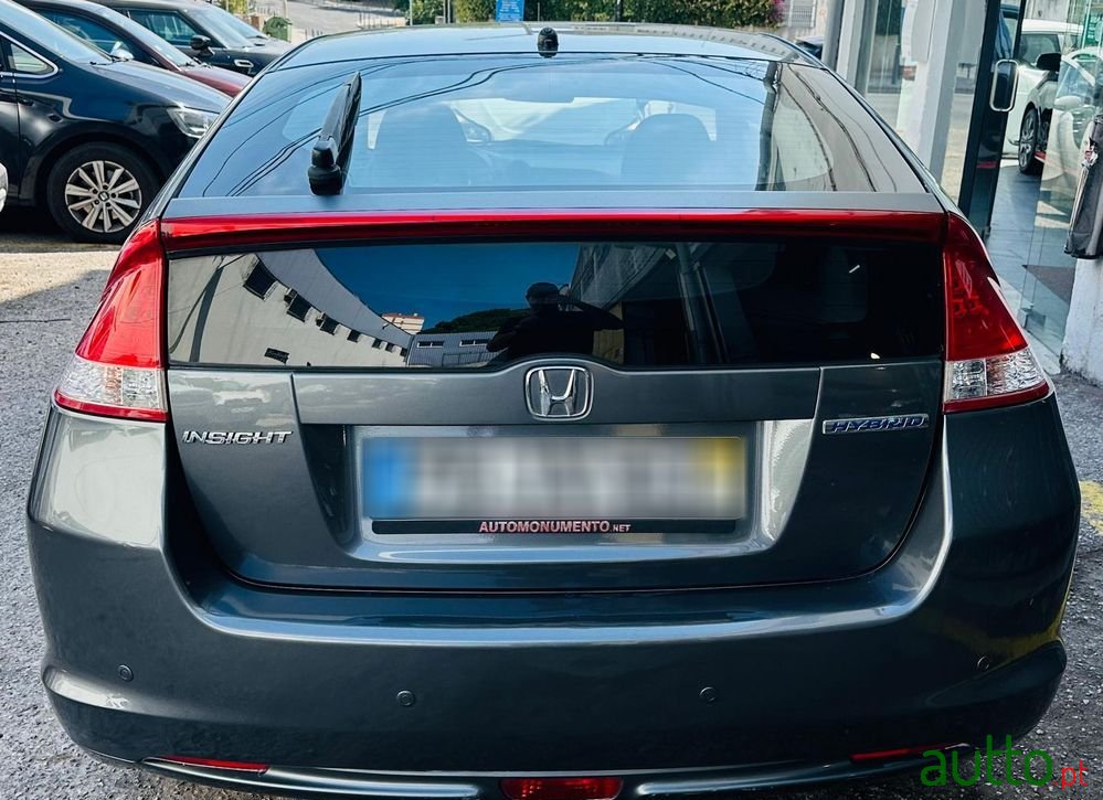 2010' Honda Insight photo #2