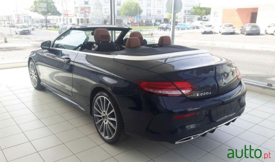 2019' Mercedes-Benz C-220 C 220 D Auto 194 Cv photo #1