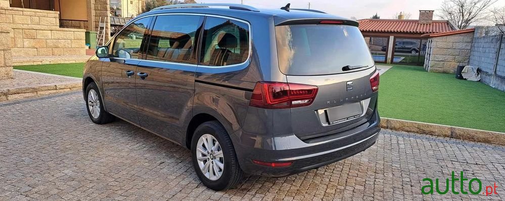 2018' SEAT Alhambra photo #4