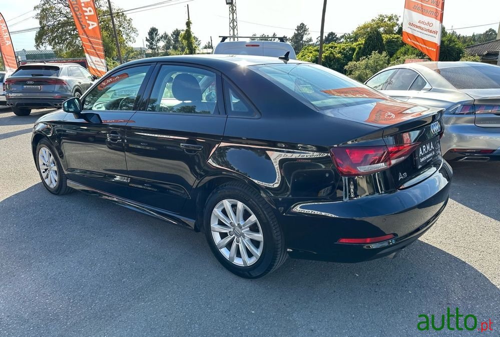 2014' Audi A3 Limousine photo #6