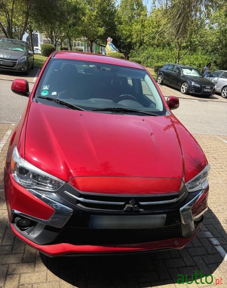 2017' Mitsubishi ASX photo #3