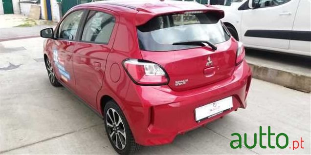 2020' Mitsubishi Space Star photo #2