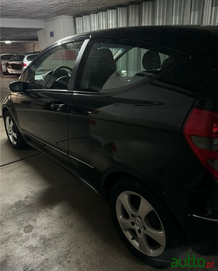 2005' Mercedes-Benz A 150 photo #6