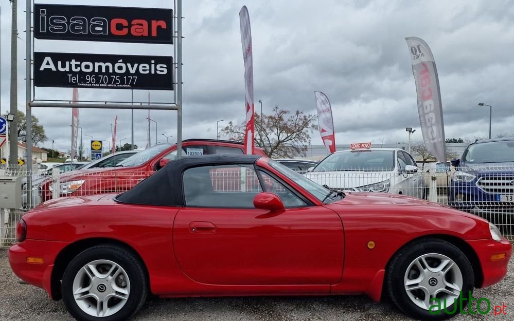 1998' Mazda MX-5 1.6 16V photo #4