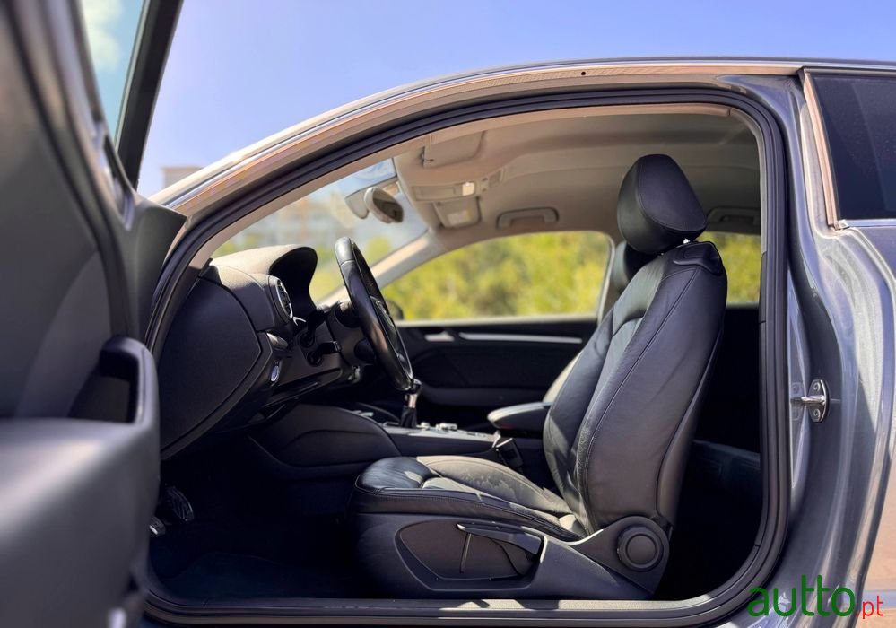 2013' Audi A3 1.6 Tdi Sport photo #6