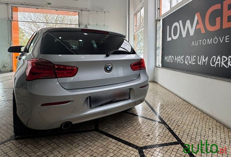 2015' BMW Série 1 D photo #3