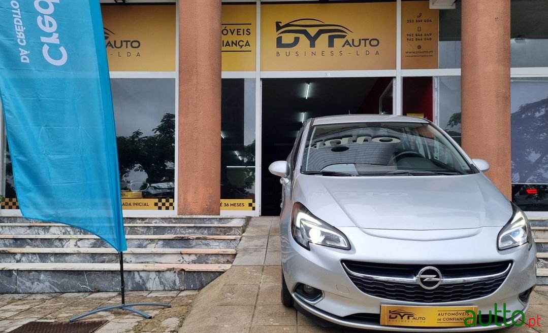 2017' Opel Corsa photo #2