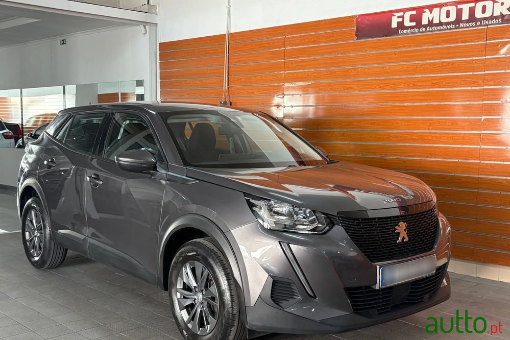 2021' Peugeot 2008 photo #5