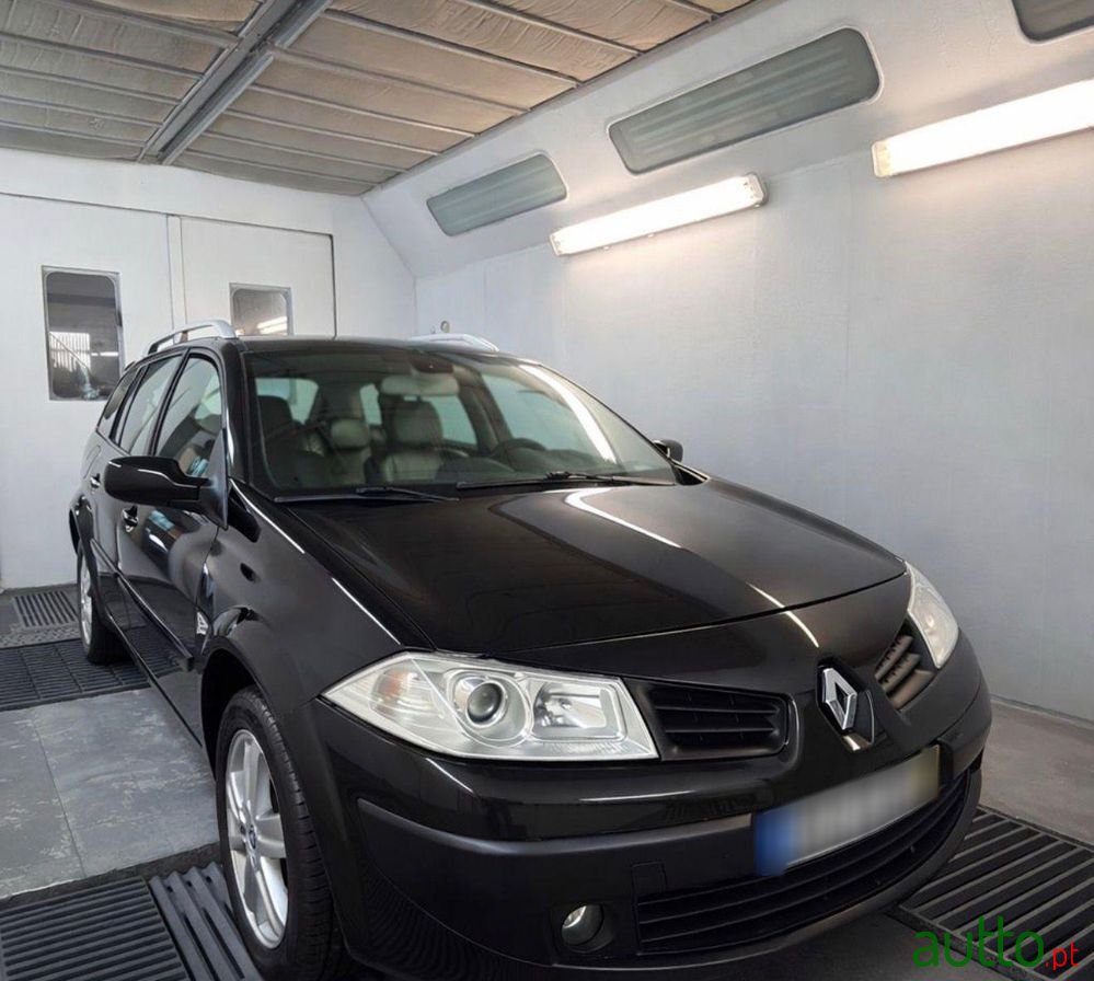 2007' Renault Megane photo #2