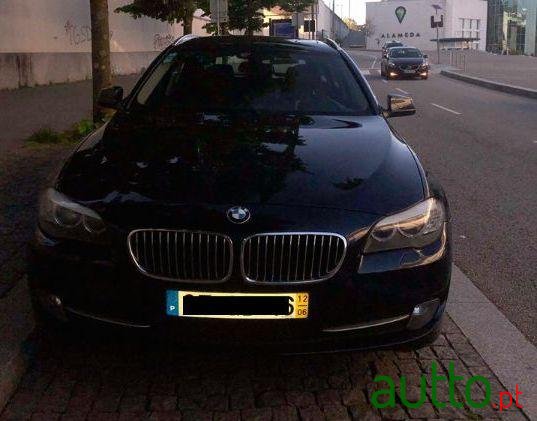 2012' BMW 520 D photo #2