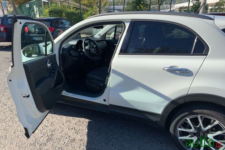 2017' Fiat 500X photo #1