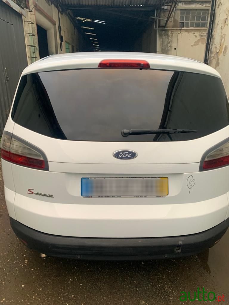 2008' Ford S-Max photo #4