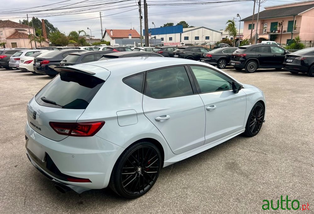 2016' SEAT Leon photo #3