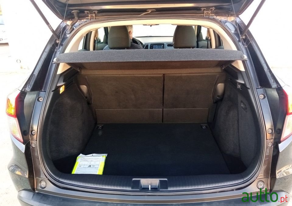 2018' Honda HR-V photo #5