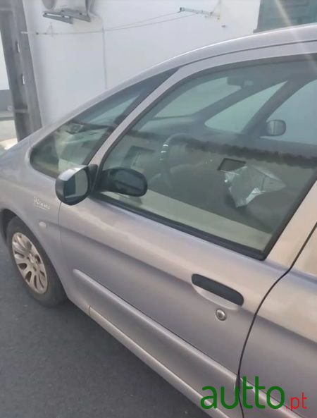 2023' Citroen Xsara Picasso 2.0 Hdi Sx 4L photo #3