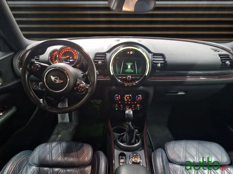 2018' MINI Clubman One D Auto photo #6