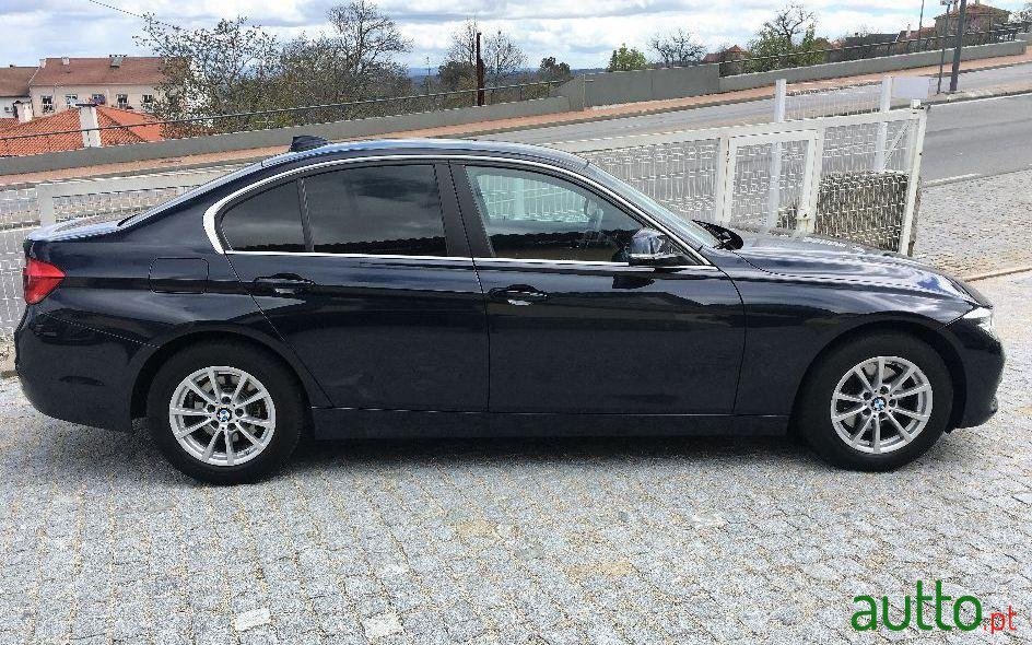 2017' BMW 320 D Aut. 190Cv photo #2