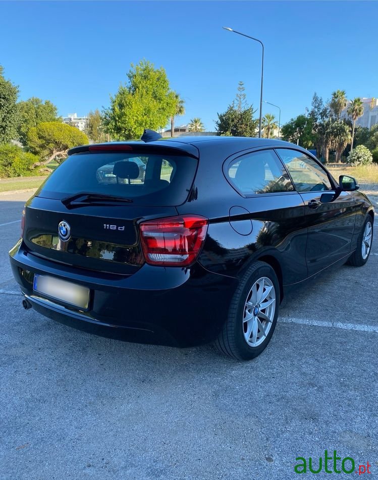 2012' BMW 116 photo #3