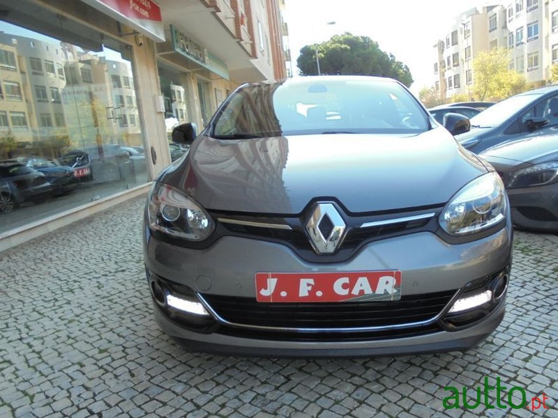 2013' Renault Megane Coupe photo #3